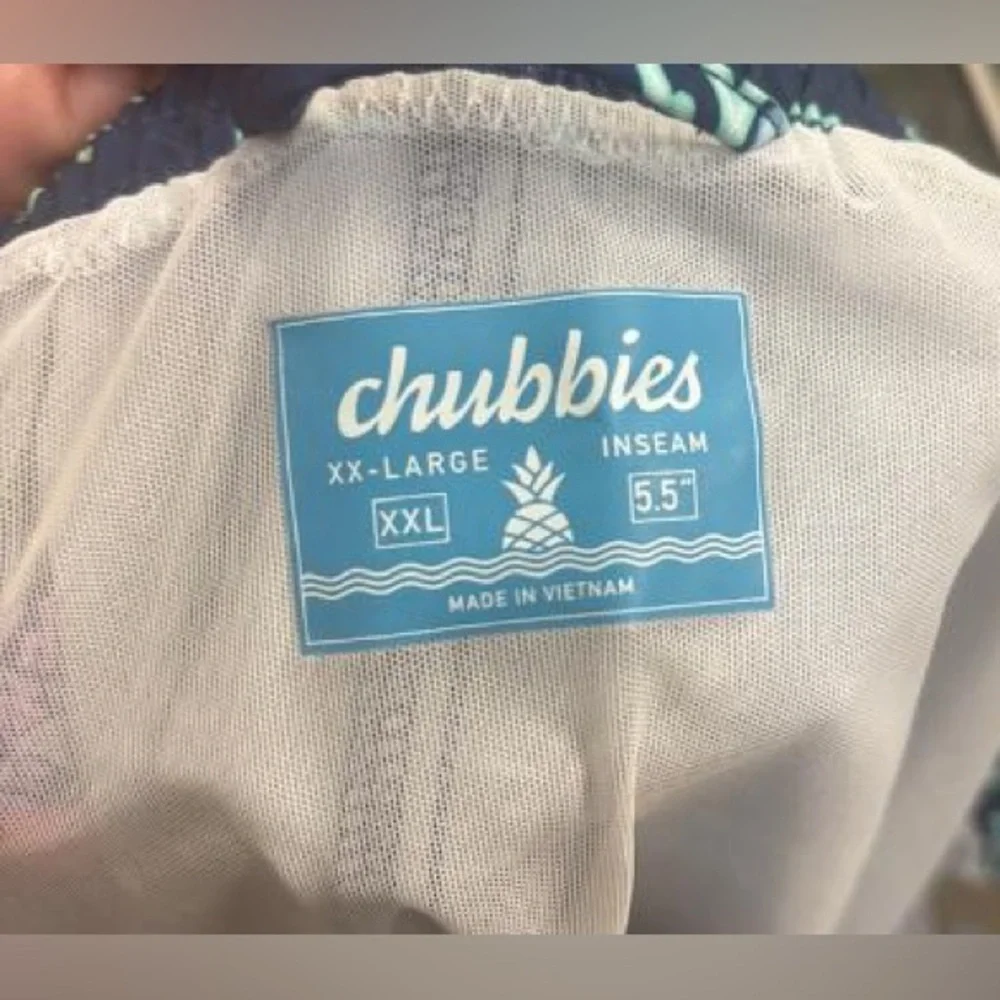 NWT Chubbies Men's The Neon Glades Classic 5.5